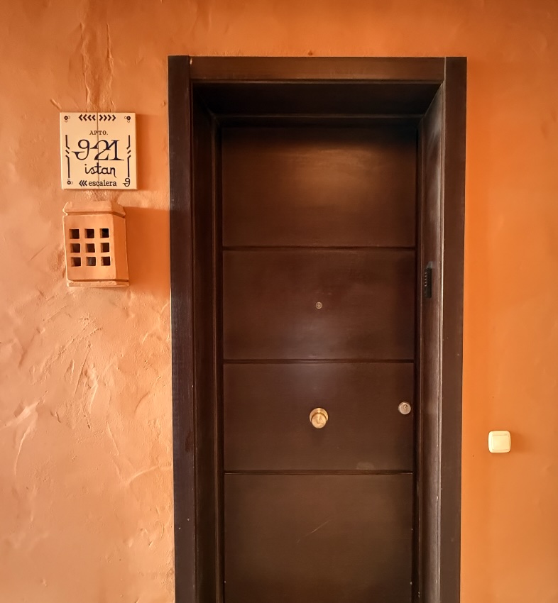 Puerta Apartamento 921